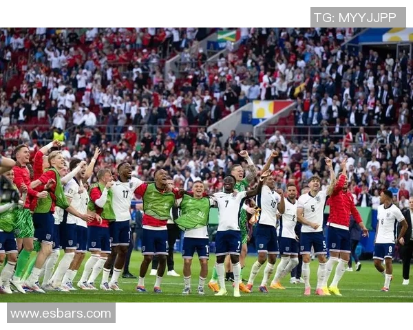 美国与英格兰足球赛精彩回顾及最终比赛结果分析