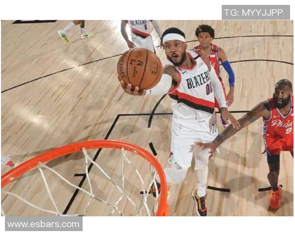 亚眠与里昂激战正酣比分悬念迭起引发球迷热议 亚眠与里昂激战正酣比分悬念迭起引发球迷热议