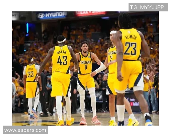 今日勇士迎战步行者期待精彩对决球迷热情高涨助威现场气氛火爆 今日勇士迎战步行者期待精彩对决球迷热情高涨助威现场气氛火爆