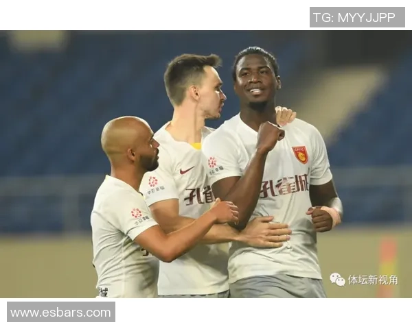 休斯顿迪与达拉斯FC激战正酣比分揭晓引发球迷热议 休斯顿迪与达拉斯FC激战正酣比分揭晓引发球迷热议