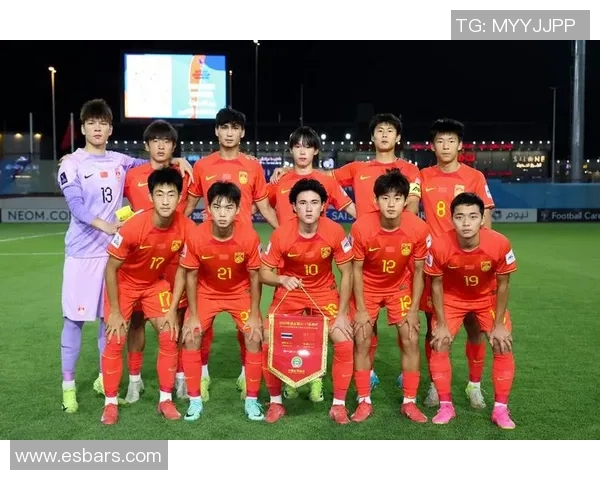 克罗斯的足球之路:从天赋少年到世界级中场大师的成长历程 克罗斯的足球之路:从天赋少年到世界级中场大师的成长历程