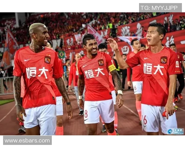 恒大与香港足球对决直播评论精彩回顾及赛后分析