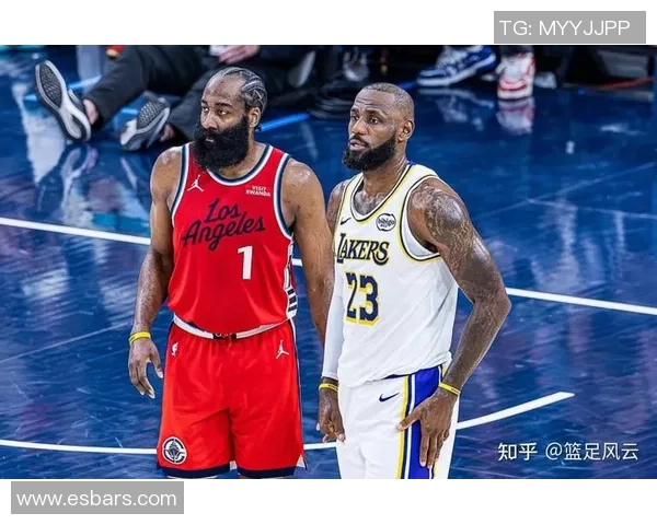 2020季前赛湖人与快船的激烈对决回顾与精彩瞬间分析 2020季前赛湖人与快船的激烈对决回顾与精彩瞬间分析