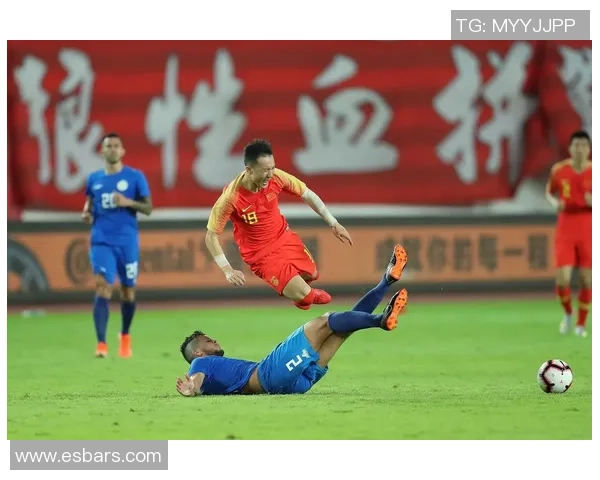 中国与菲律宾足球对决精彩直播录像回顾与分析