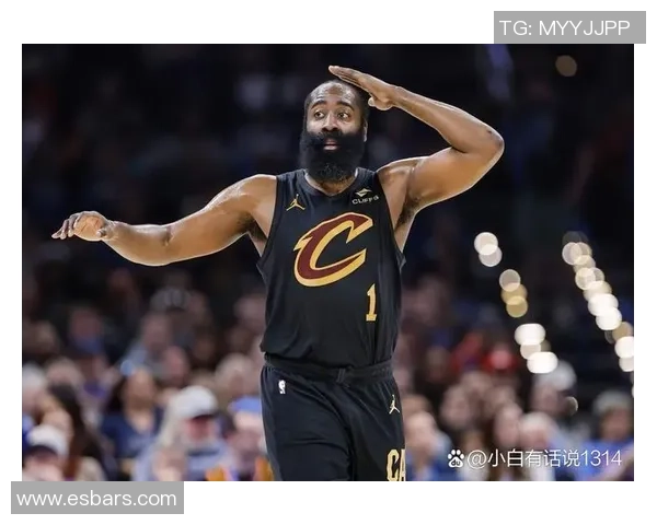 火箭队与勇士队激战正酣哈登关键时刻上演绝杀精彩瞬间